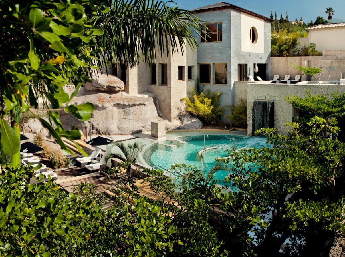 The Villas At Bahia Del Duque Адехе Екстериор снимка